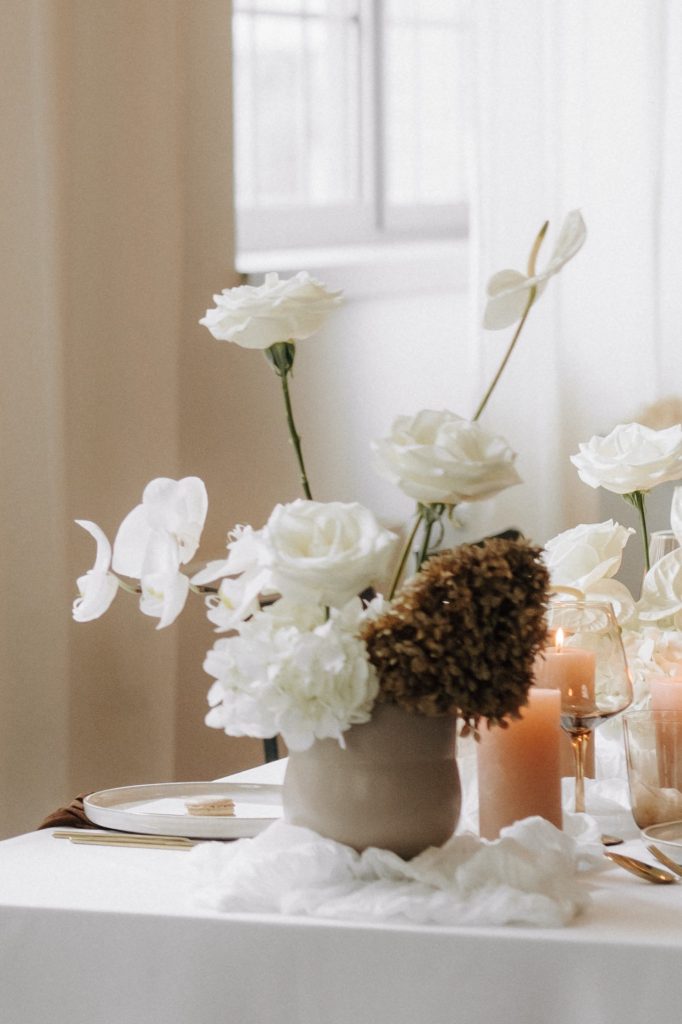 Blumengesteck Hochzeit Anthurium Hortensie Orchidee